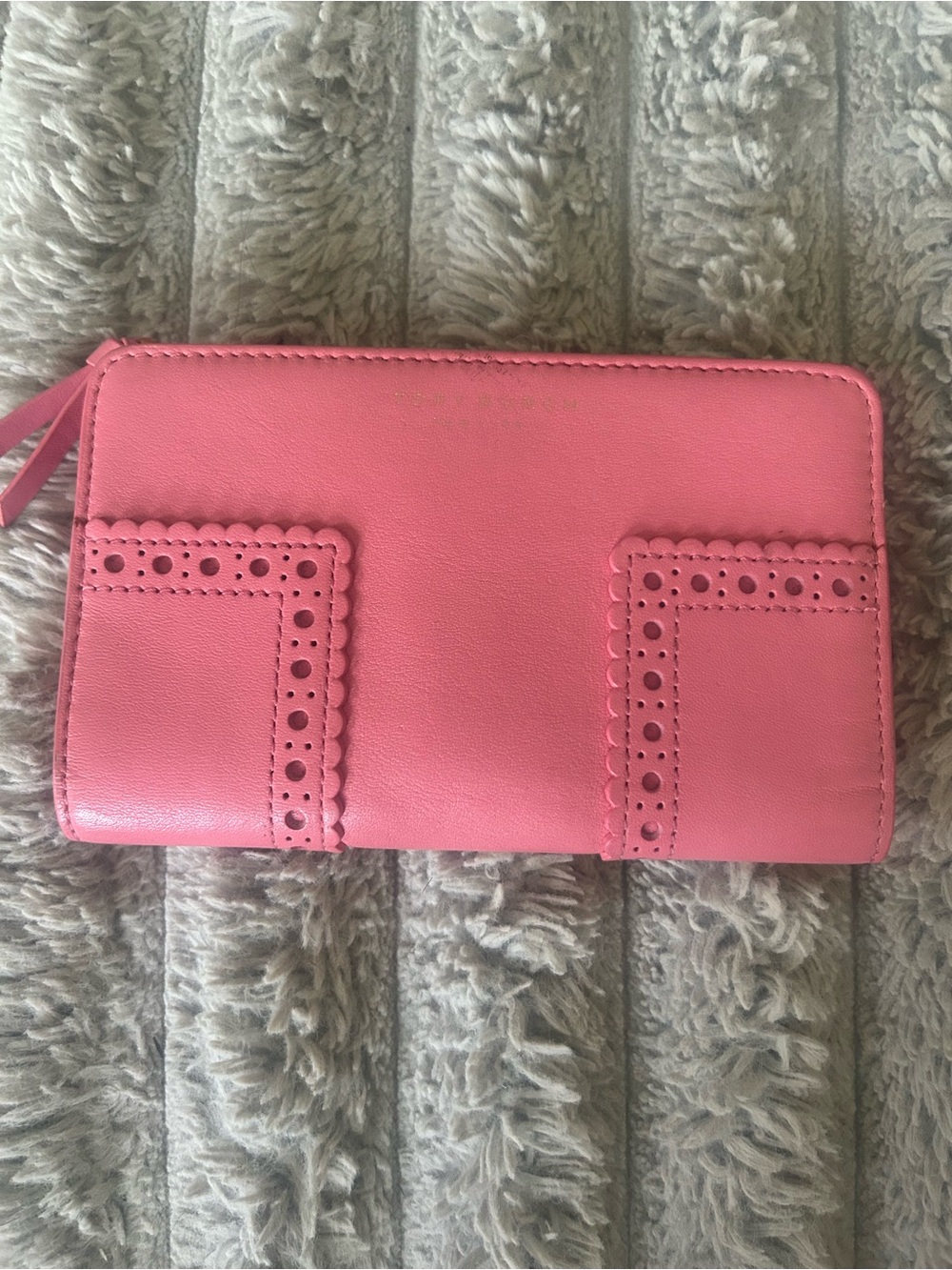 Tory Burch Block T Brogue Smartphone Wallet Cosmo Pink Leather Style 36766